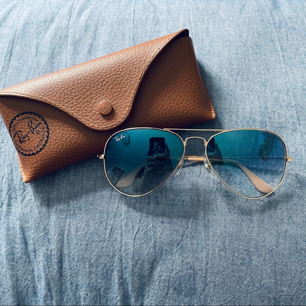 Ray Ban Aviator Gradient Sunglasses
